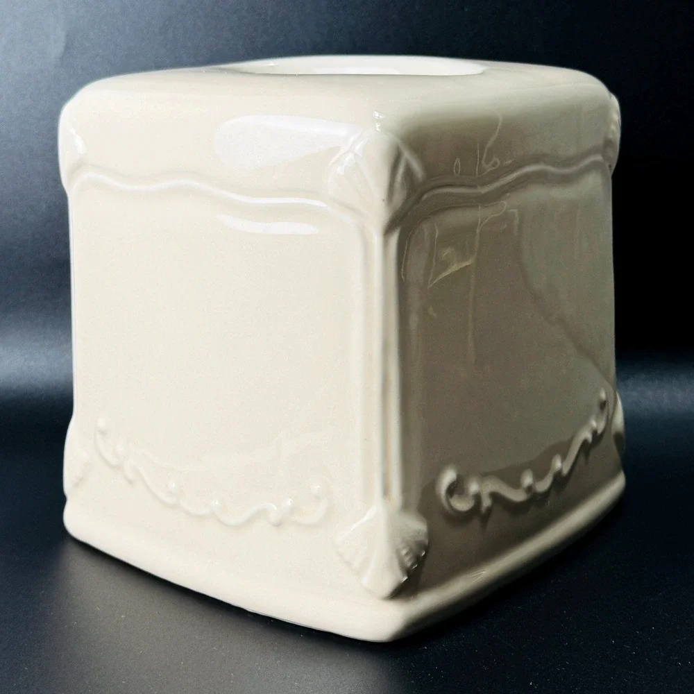 Vintage Ivory Ceramic Tissue Box Cover Scroll Bathroom Vanity Cottagecore Decor